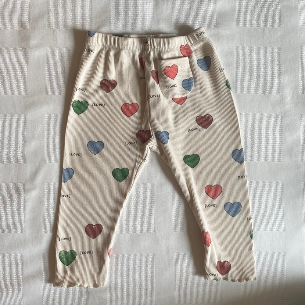 Zara play pants // kids item’s get 2 or more get 50%
